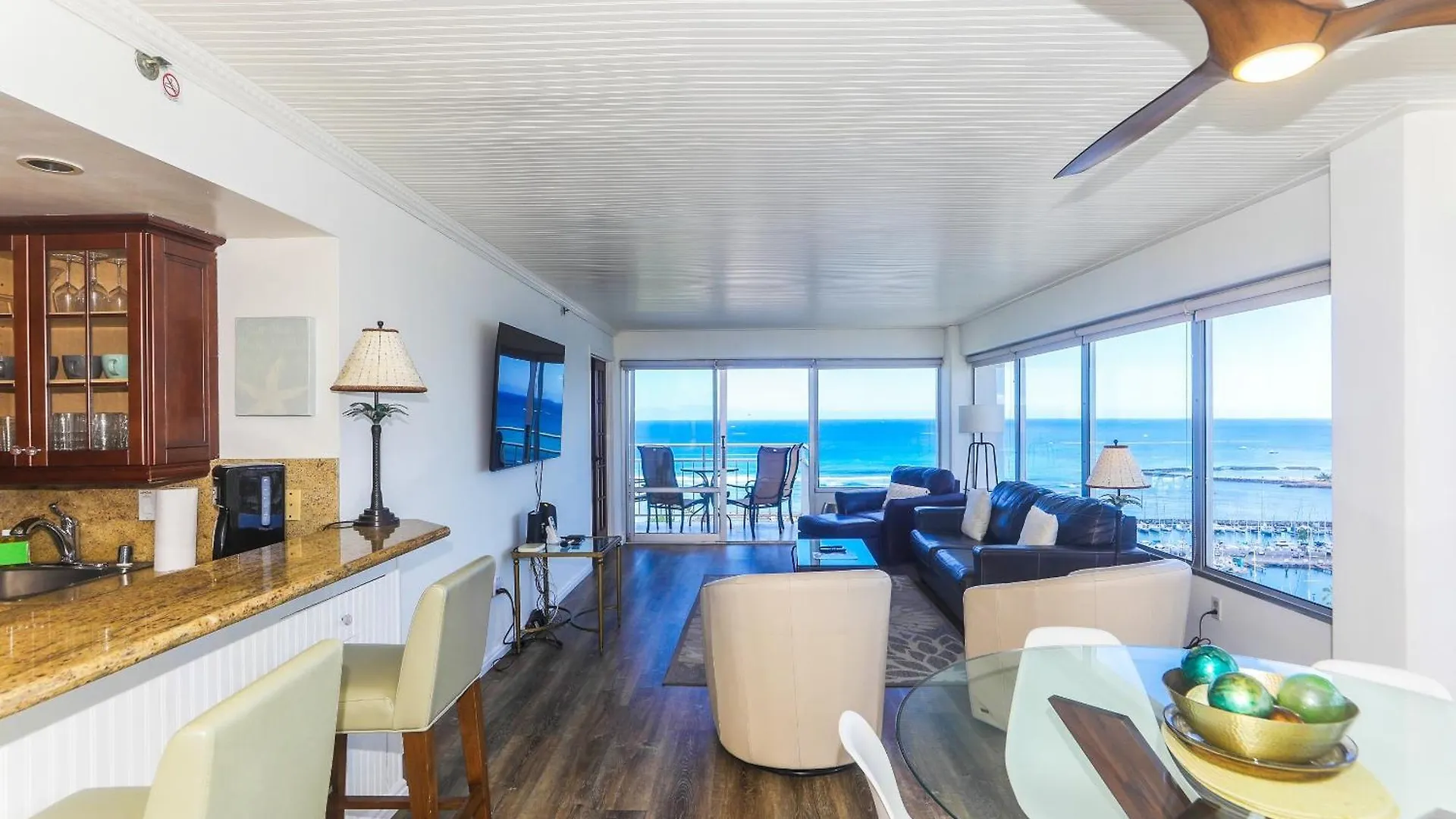 Ilikai Tower 1843 Yacht Harbor View 2Br Apartment Honolulu