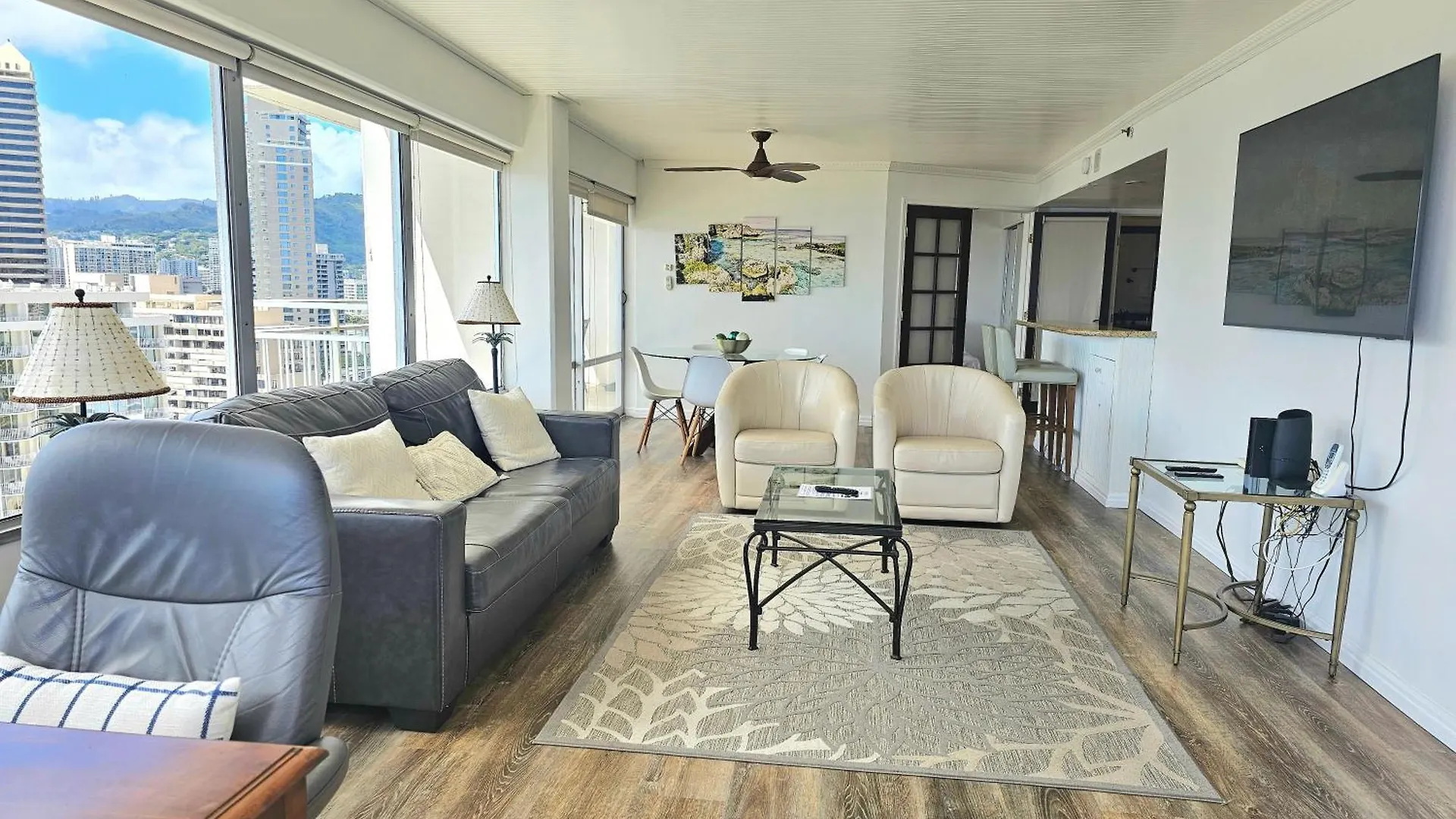 Ilikai Tower 1843 Yacht Harbor View 2Br Daire Honolulu ABD